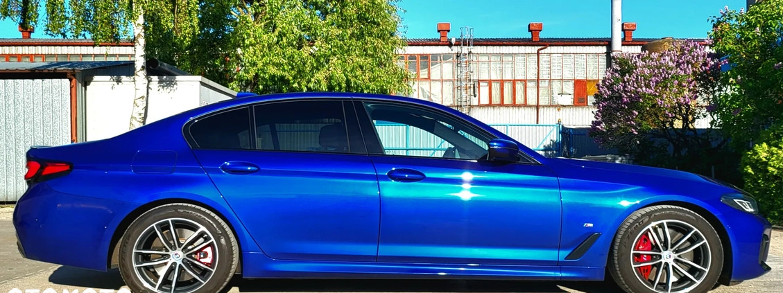 BMW Seria 5 cena 346245 przebieg: 38000, rok produkcji 2022 z Toruń małe 562